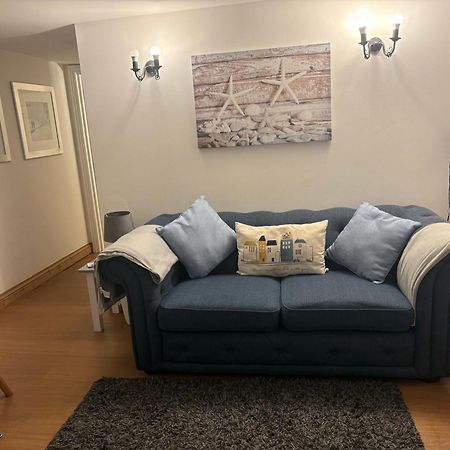 Seaton, Devon, Two Bed Apartment, Just Off The Sea Front. Eksteriør bilde