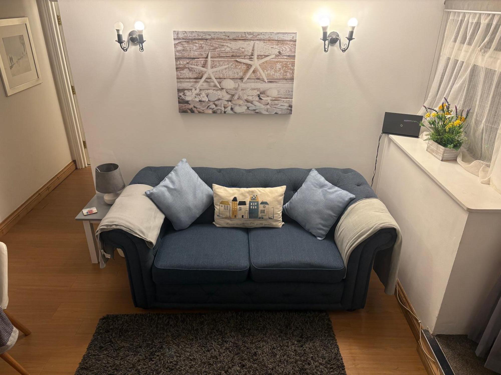 Seaton, Devon, Two Bed Apartment, Just Off The Sea Front. Eksteriør bilde